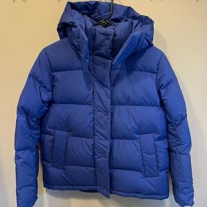 Lululemon Wunder Puff Size 2 Barely worn